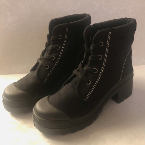 🆕 CHINESE LAUNDRY’s ON YOUR FEET Brand Women's Black Ankle Boots Size 6 -New- - Picture 7 of 14